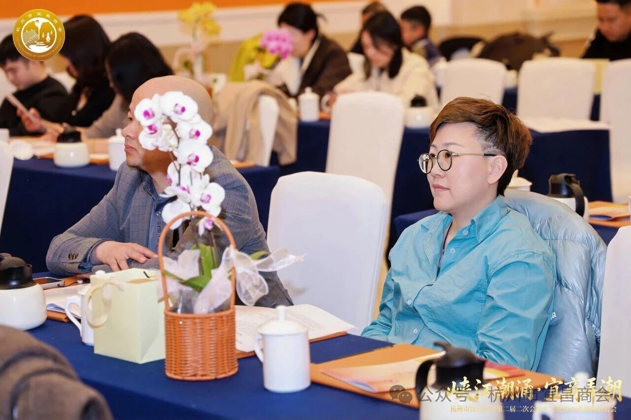 af5b91a8b25a4ca67edf919ab47e256f.jpg